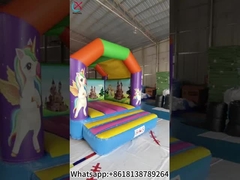 Rumah Bouncing Warna Inflatable Unicorn Inflatable Jumping Castle