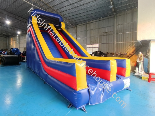Komersial 0,55mm pvc Tarpaulin Raksasa Inflatable Slides Outdoor Inflatable Water Slides Castle Untuk Anak-anak Dan Dewasa