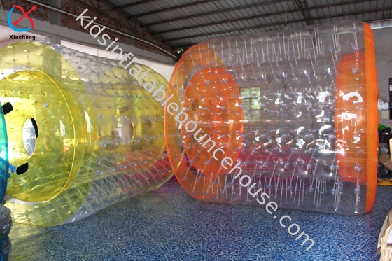 Produsen Inflatable Rolling Tube Zorb Ball Water Roller Game Air Interaktif