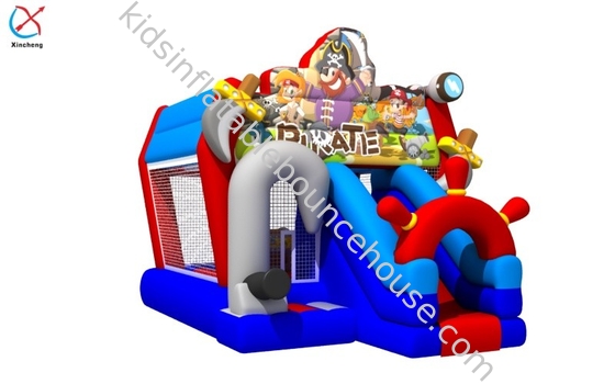 Commercial Inflatable Combos Pirate Inflatable Bouncy House Dengan Slide Untuk Anak-anak