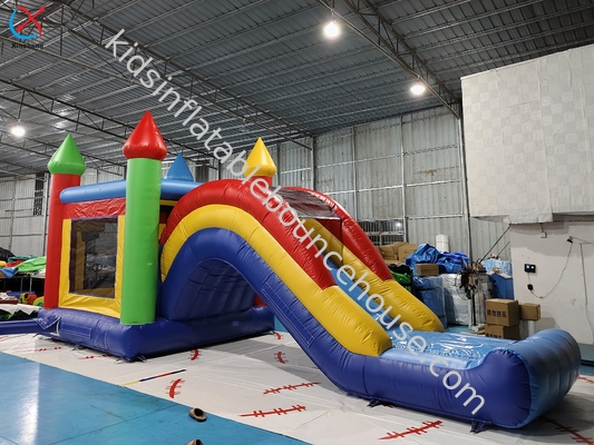 Komersial Warna Inflatable Combos Inflatable Bouncy House Dengan Slide Castle