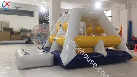 Pemasok Menara Panjat Air Tiup Terapung dengan Blob dan Seluncuran